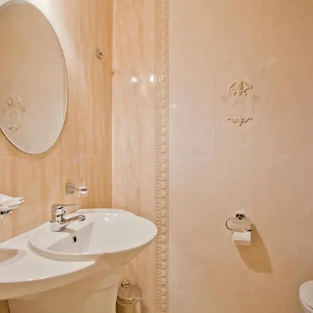 Incognito 3* 포마리