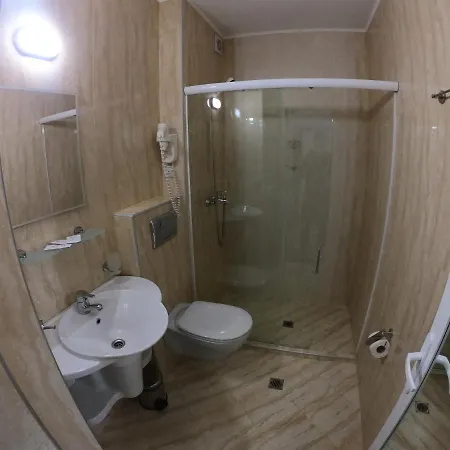 Incognito 3* 포마리